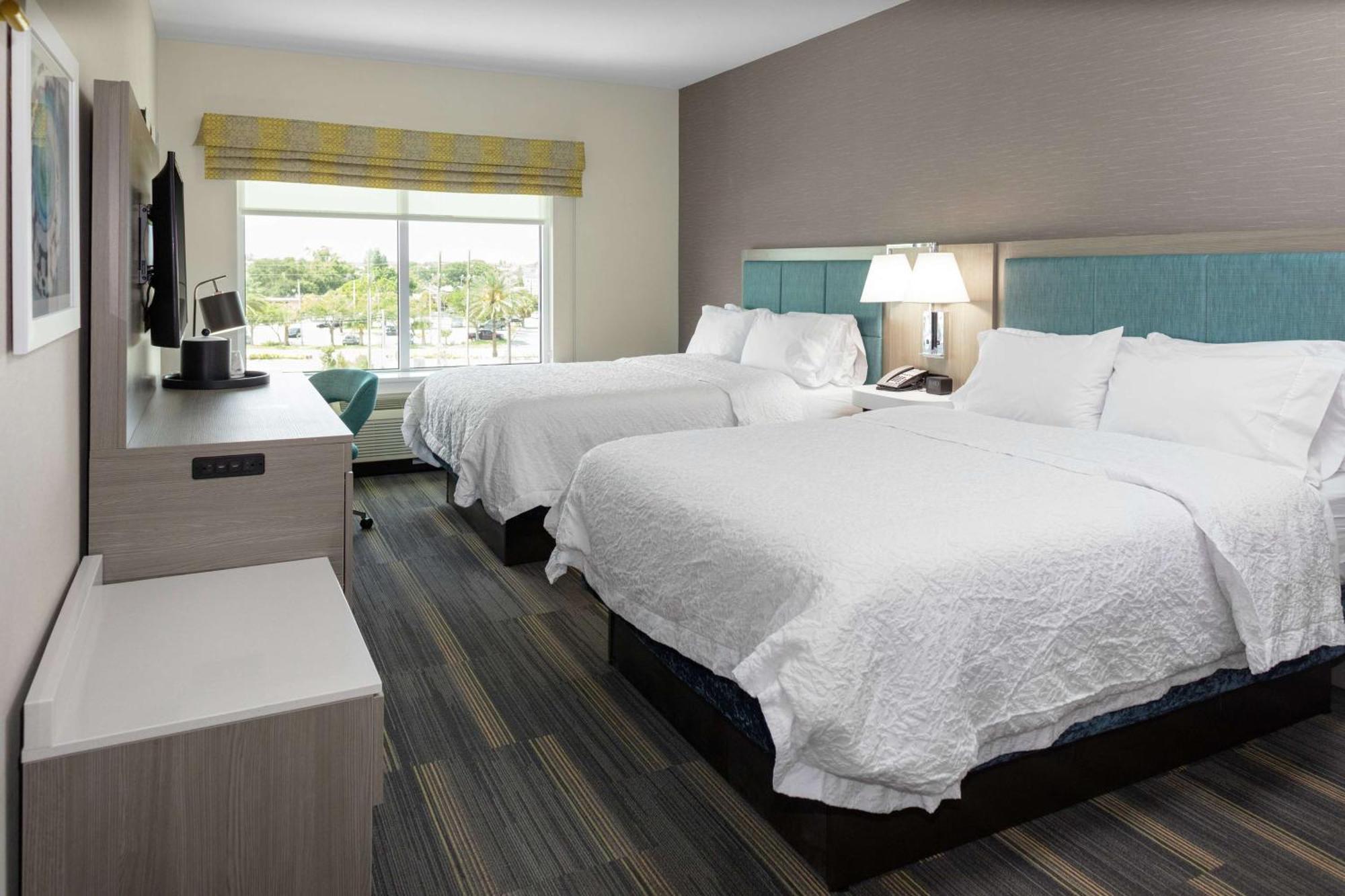 Hampton Inn Dunedin, Fl Eksteriør bilde